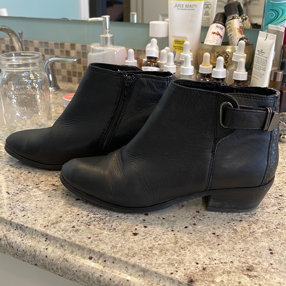 Aldo Leather Booties - Picture 3 of 5